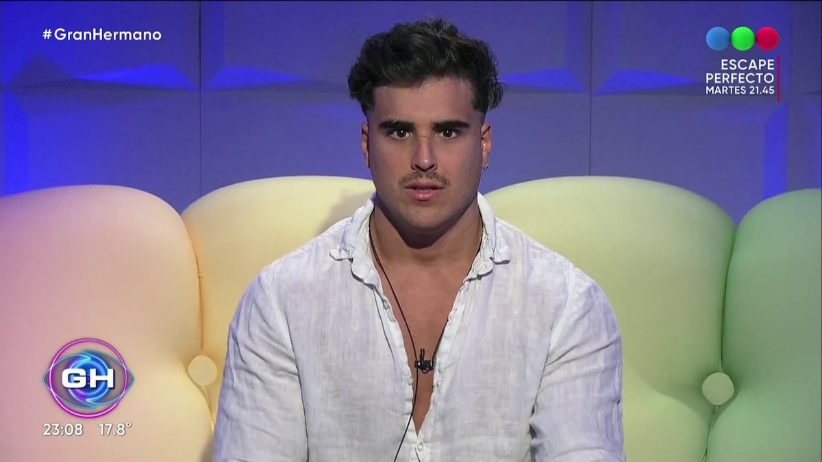 elfuneraldepapa's tweet photo. MI PARTCIPANTE HOMBRE FAVORITO DE CADA TEMPORADA DE #GRANHERMANO 
(Emma Vich era mi favorito hasta que empezó esta temporada) https://t.co/YjEQL2gQxo