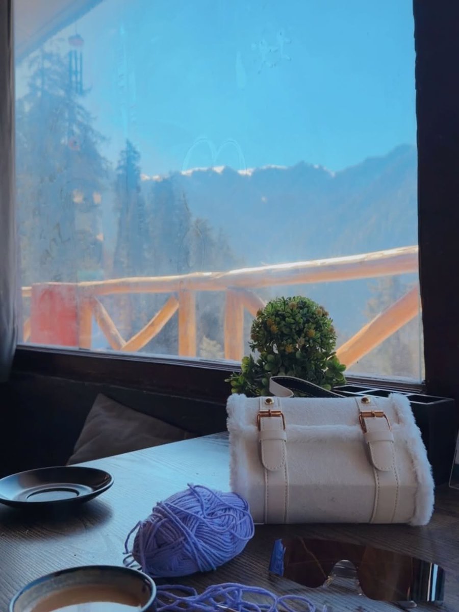kavyathapar20's tweet photo. A woman like me doesn’t need much…
Ek cup chai, creativity, a quiet view and a loud soul. ⛰️ https://t.co/Hlh6myqcxU