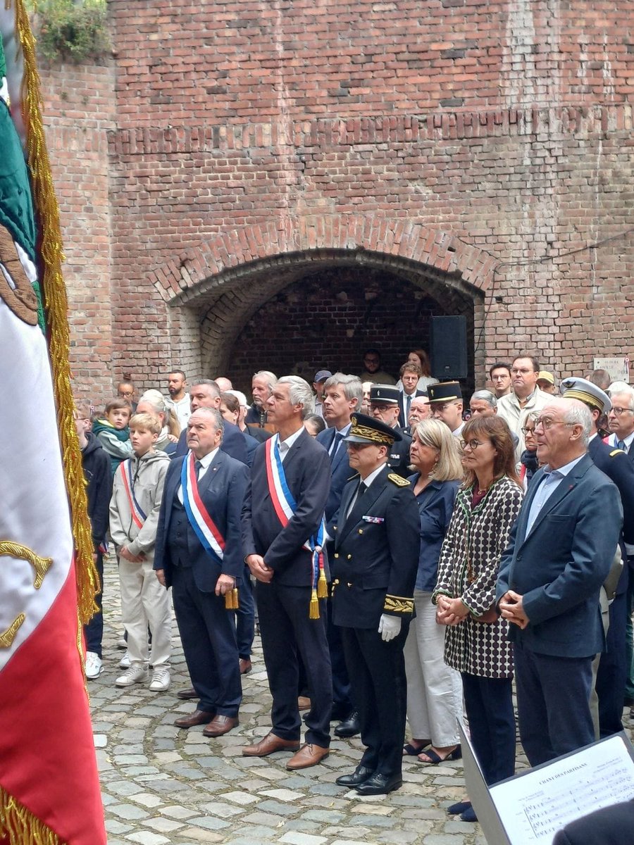 Image de Préfecture de la région Hauts-de-France et du Nord - Yves Bossuyt, secrétaire général adjoint de la préfecture du Nord, a participé ce matin à la cérémon