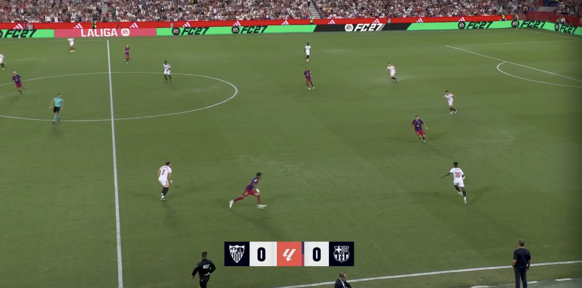 TouchlineX's tweet photo. 📸 - KICK OFF!

SEVILLA vs FC BARCELONA, a BEAUTIFUL MATCH IN LA LIGA! ✨ https://t.co/jb1sRG9wYI
