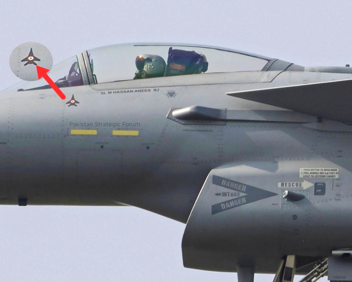 ForumStrategic's tweet photo. J-10C of the Pakistan Air Force with the killmark of IAF Mig-29UPG shot down during Operation BUM in May 2025 🐲🇵🇰

PAF shot down a total of 8x IAF fighter jets out of which 2x were Mig-29UPG on the night of 6/7th May 2025.

Credits: usman_cph https://t.co/vBCs4wi3Un