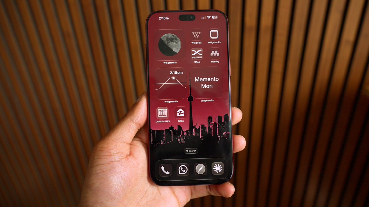 RjeyTech's tweet photo. are we still feeling Burgundy after 24 hours? https://t.co/iyOiu3dwEi