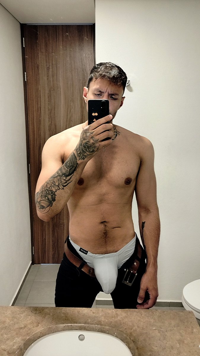 anfebaor's tweet photo. La carita / La verguita. 🥴🫠🍆
https://t.co/i0GfZUSeZS https://t.co/7Z3cquYtzE