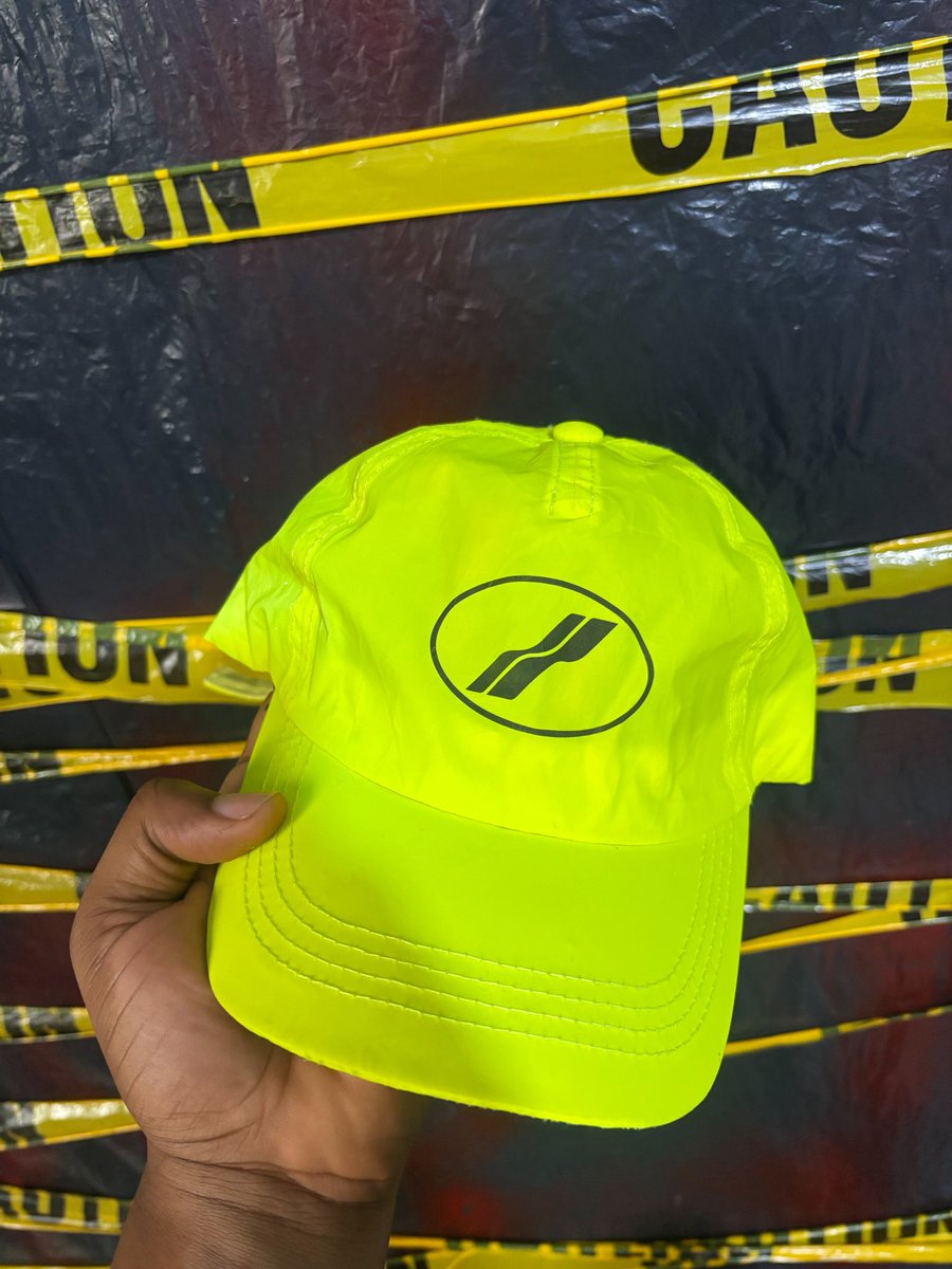 maisonfiveo's tweet photo. Size: One Size 
Price: Ghc 70 https://t.co/LwQCSjNpAc
