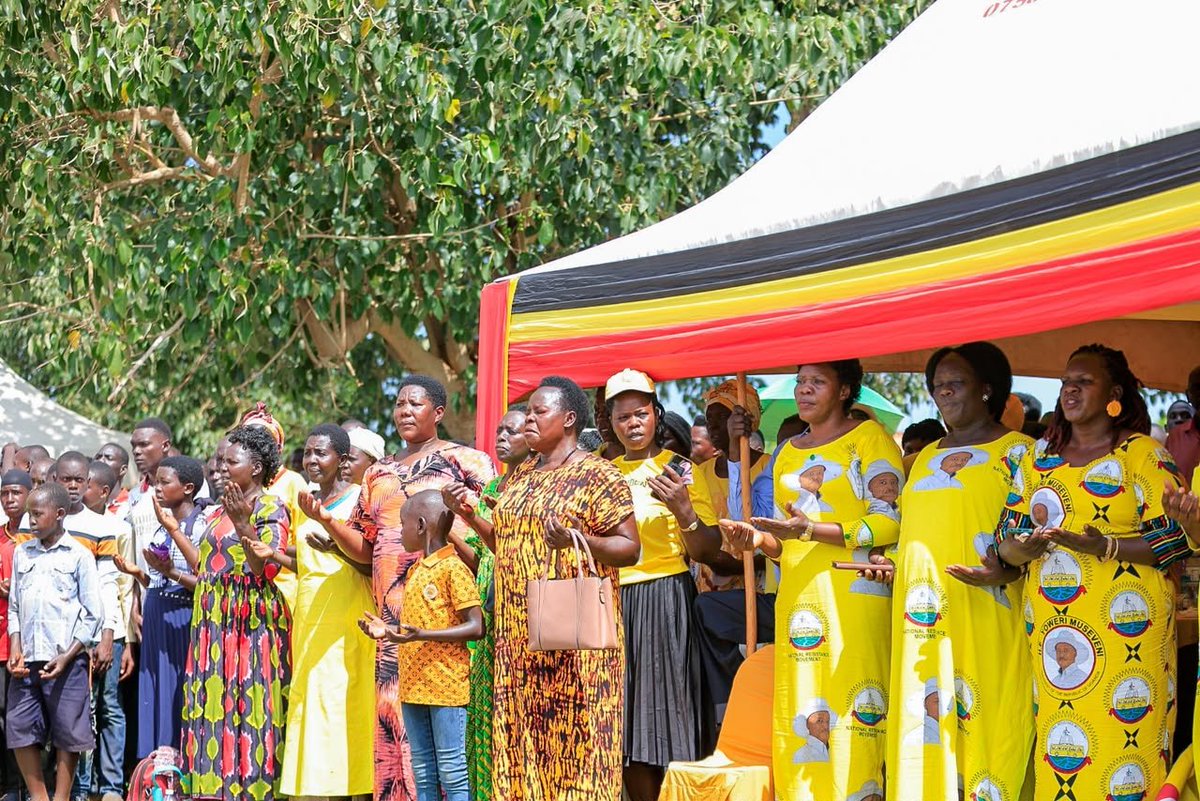 NRMOnline's tweet photo. @TodwongR The group comprised former members of the Forum for Democratic Change (FDC), National Unity Platform (NUP), Uganda People’s Congress (UPC) and Alliance for National Transformation (ANT). https://t.co/N3j5AiUKSy