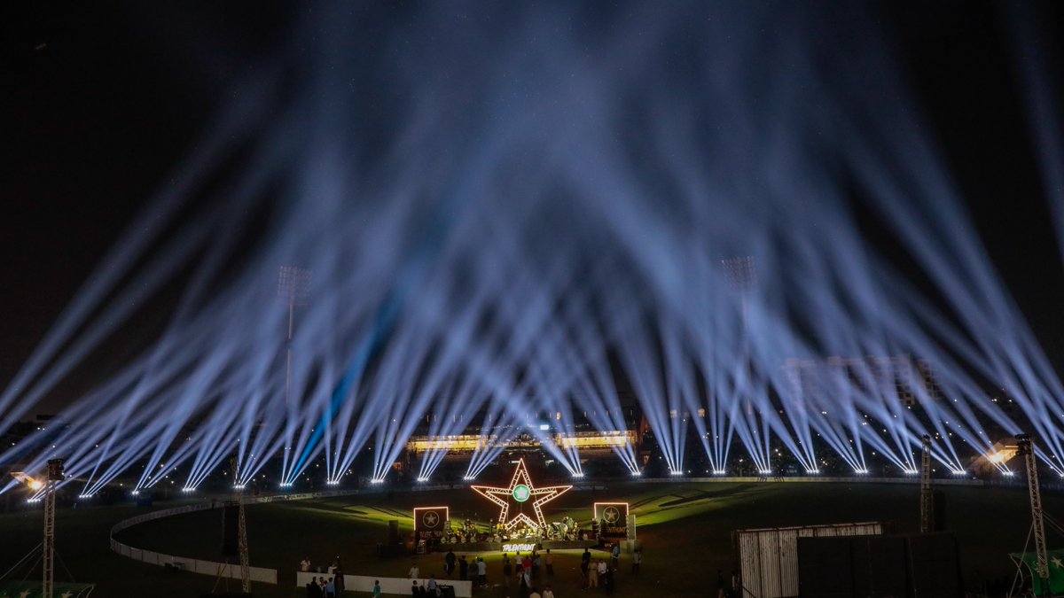 TheRealPCB's tweet photo. Lasers light up the Gaddafi Stadium β¨π
A spectacular laser show adds to the excitement of the Rivaj Presents University of Lahore PCB Talent Hunt Programme for Schools Season 2 opener π«
#PCBTalentHunt | #PakistanFutureStars | #SchoolToStadium https://t.co/sSxOOaXOc8