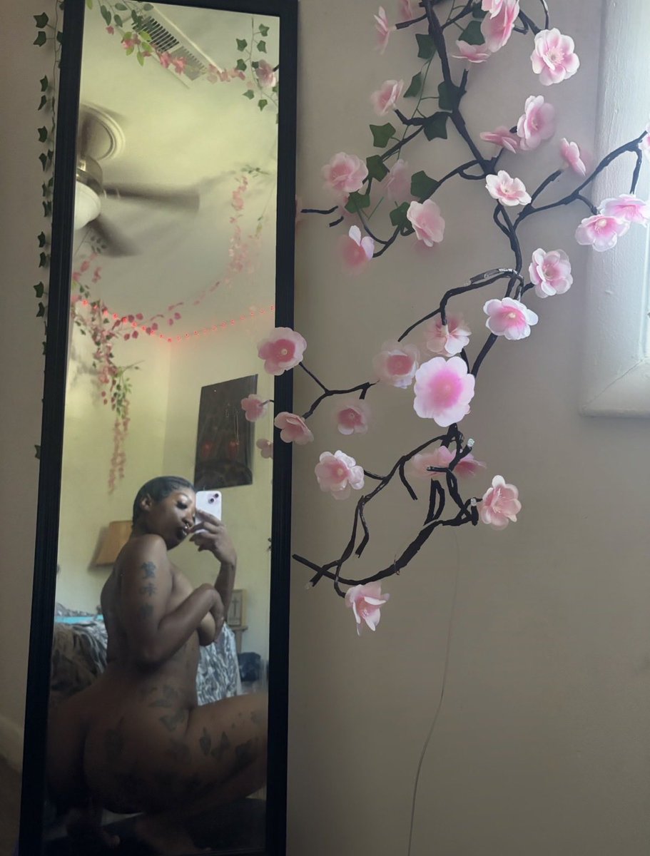 sexcpouncake's tweet photo. I’m up horny who wanna watch me play with my pussy💕

Msg me menu 💬 https://t.co/umBcb4ECAp https://t.co/NoU8Hf80Iw