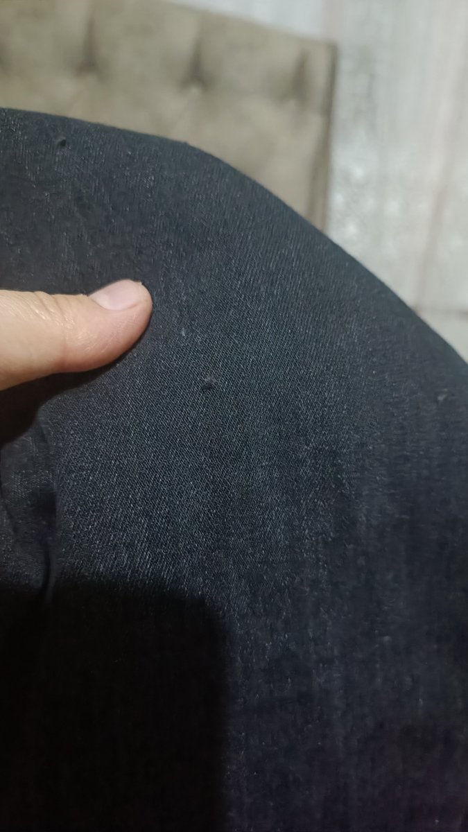 1diziyorumcusu's tweet photo. yeni aldığım pantolonun ipleri çıktı bu kadar kalitesiz yapmayı nasıl başardınız acaba 
@stradivarius https://t.co/g1rhSUxV1f