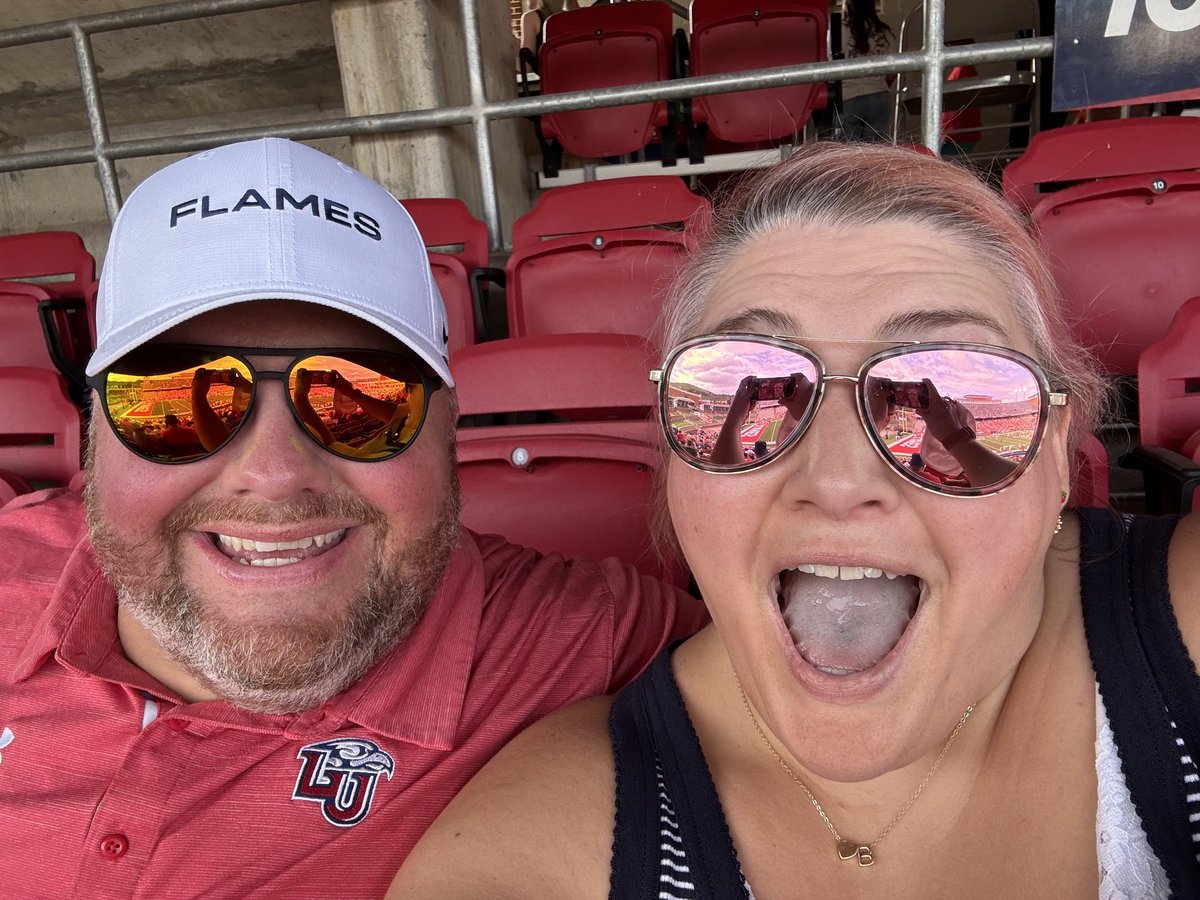 mrsbobb's tweet photo. Making my return to Twitter and #lufootball in the same week! @Bob_Boyer https://t.co/OsBkvn90zm