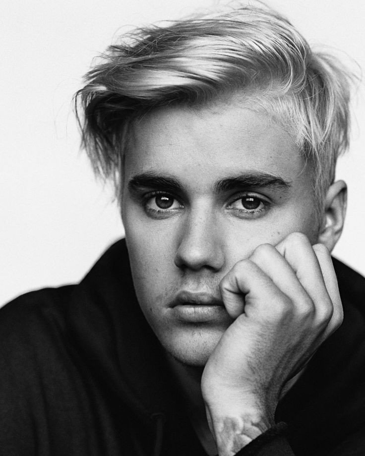 BieberOnCharts tweet picture