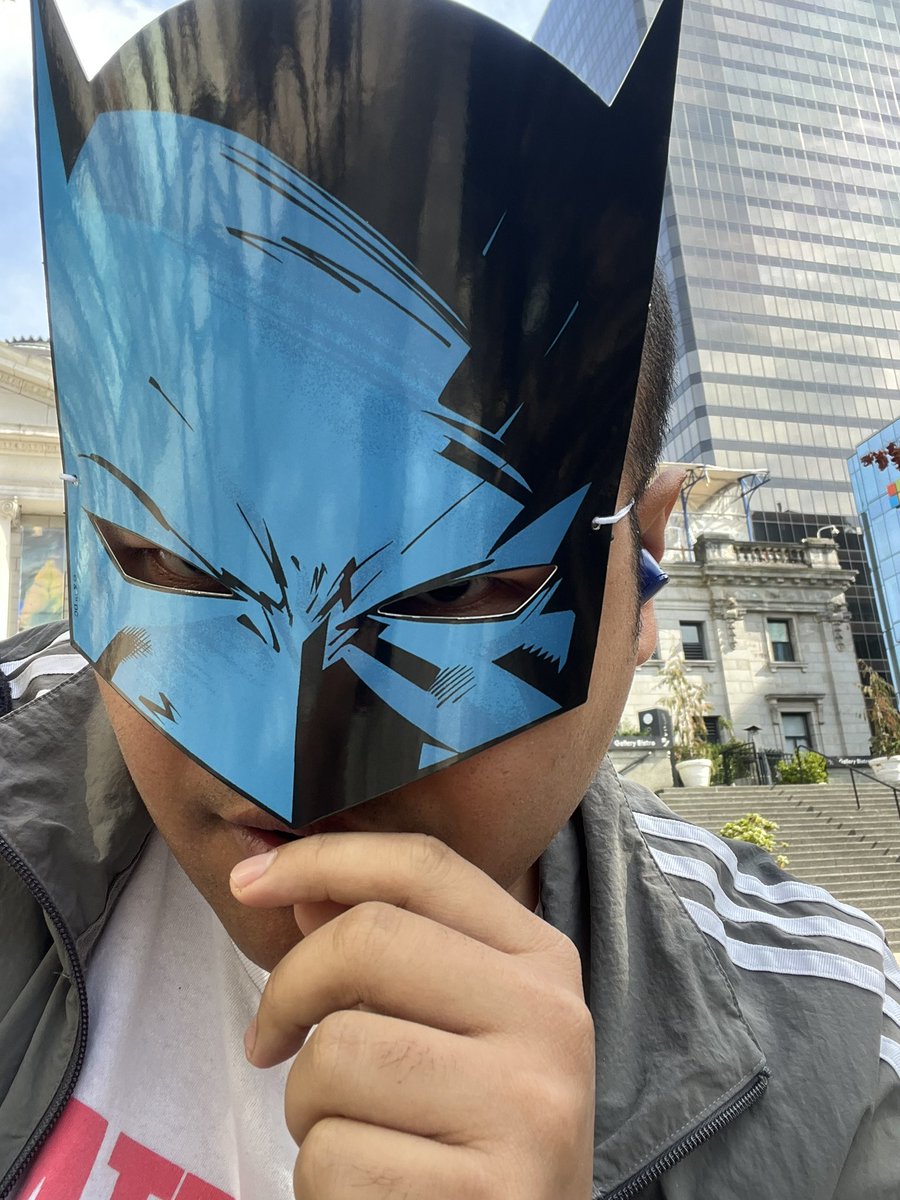 Kaaaafka's tweet photo. Happy Batman Day! https://t.co/97WASjyfrR