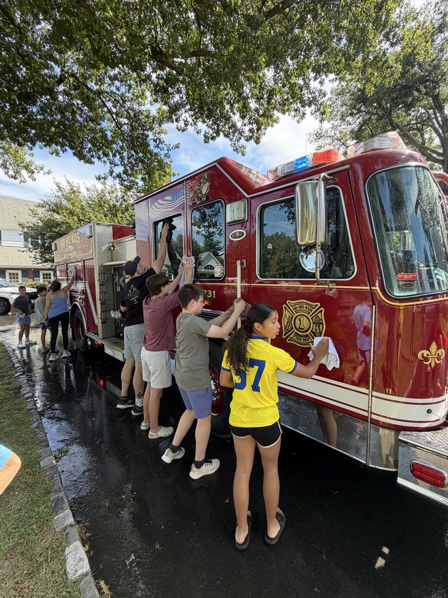 HHKFire's tweet photo. A Town Tradition! The Ho-Ho-Kus Volunteer Fire Department is here to support the Class of 2027 at the annual Car Wash Fundraiser. https://t.co/lP4La7P0bc
