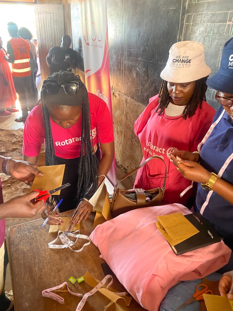 Rolid9213_'s tweet photo. From vision to impact. 🌱 Together, we’re creating meaningful change and brighter possibilities for our community. ✨
#ROLIWAY
#ROLIIMPACT
#ROTARACTLEGACY https://t.co/U4l0Gql61R