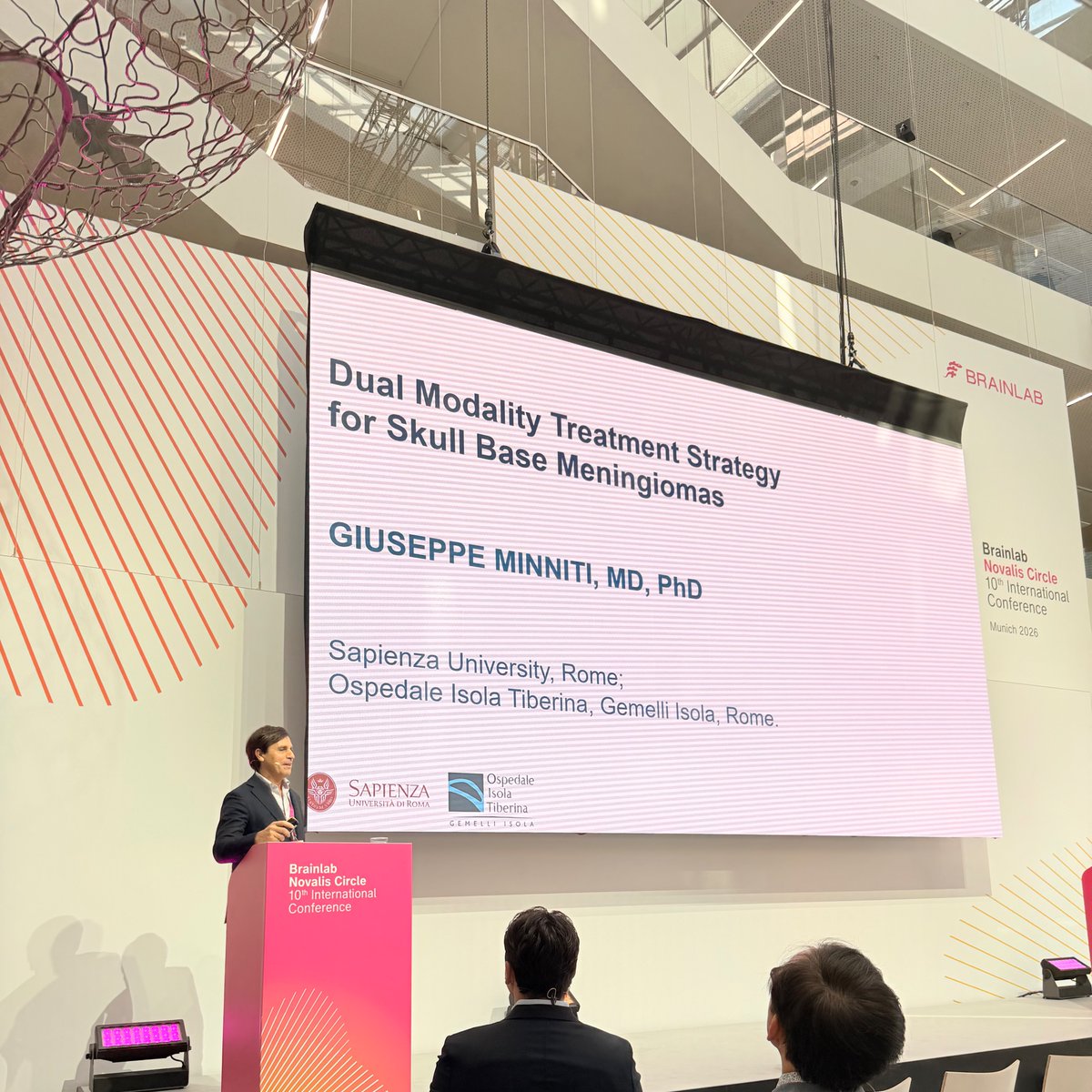 TheYangLab1's tweet photo. #DrGiuseppeMinniti @SapienzaRoma @Brainlab  #NovalisCircle2026 on dual-modality treatment strategies for #skullbase #meningiomas.  #Brainlab #Neurosurgery #NeuroOncology #RadiationOncology #BrainTumorResearch @IsaacYangMD  @UCLANsgy @UCLA_ENT @UCLAHealth @dgsomucla @HarborUCLA @HarborUCLASurg @HarborTrauma