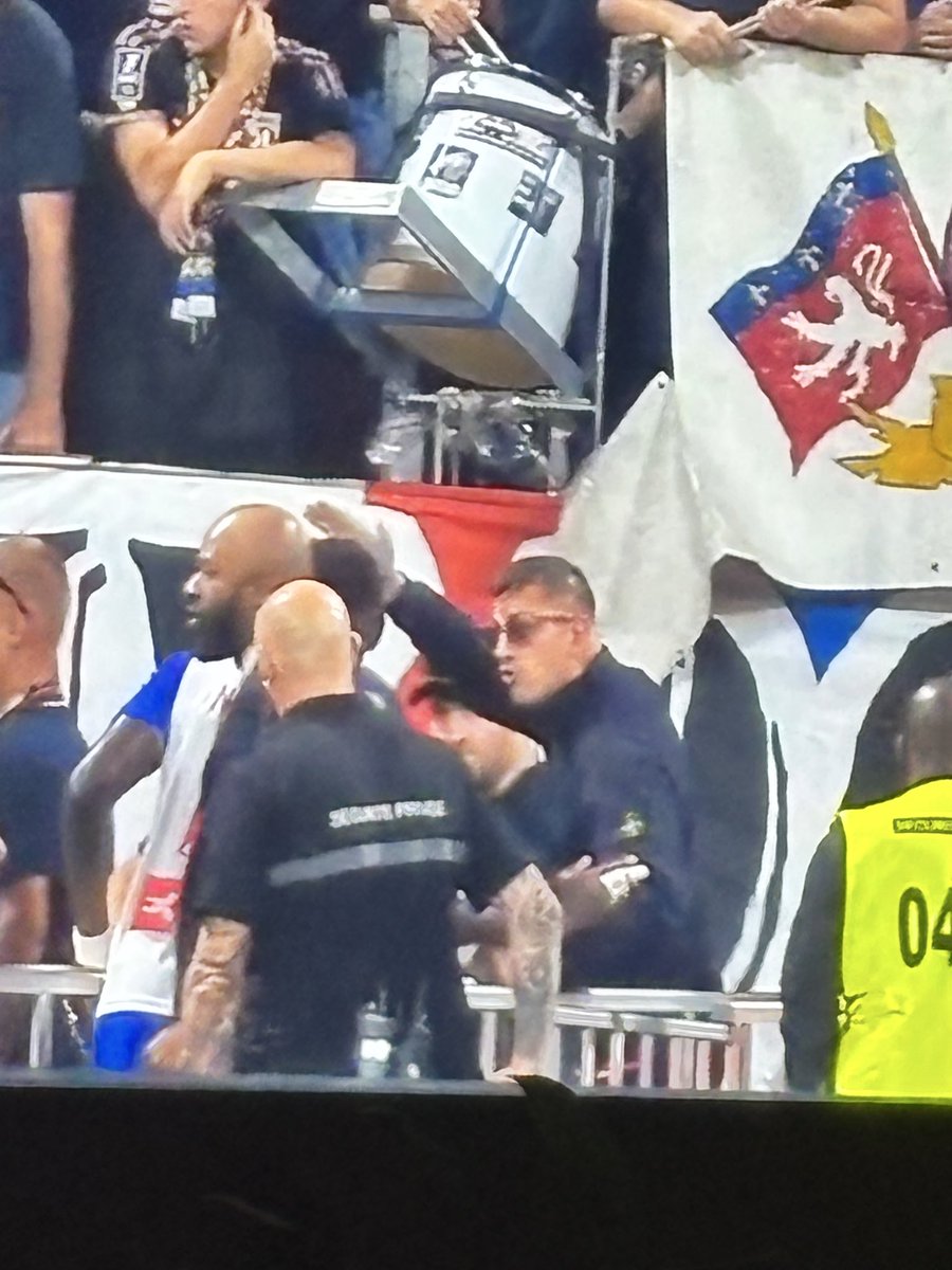 rieu_malo's tweet photo. @OL Ce gros fdp on l’a tous vu faire son salut nazi. Quand est-ce que le club va faire quelque chose ? https://t.co/yM4XzswK5e