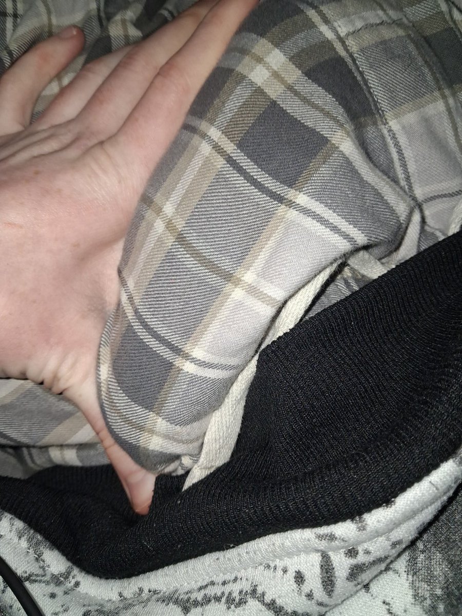 zawizardnwsr's tweet photo. Gawddd I need to jerk off 😖 https://t.co/Vj6s42lGgg
