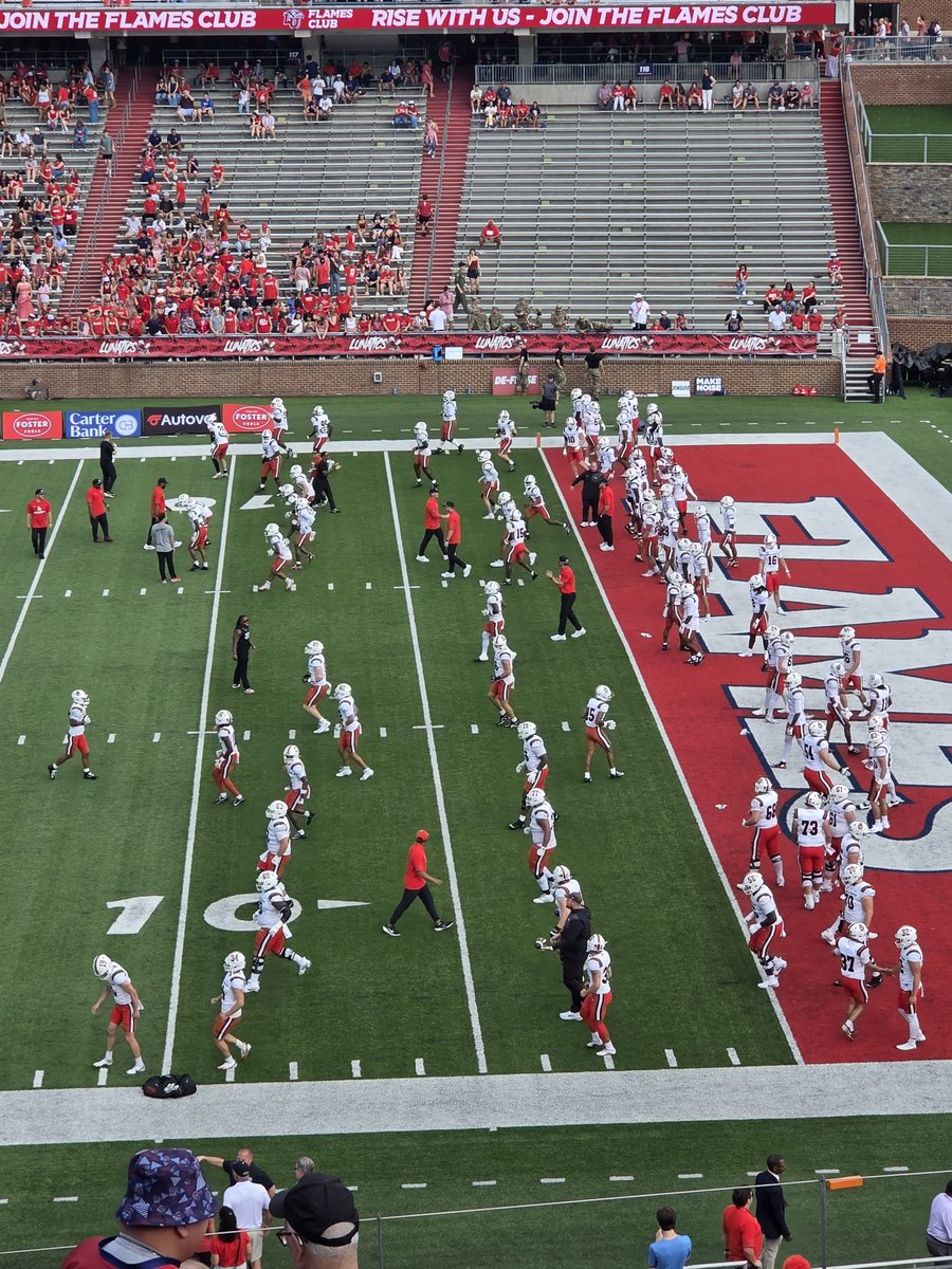biglar2448's tweet photo. This one is for you @jasonwhitlock 
Liberty University vs your Ball State Cardinals. Go LU! 😁 https://t.co/o2HWakR3z1