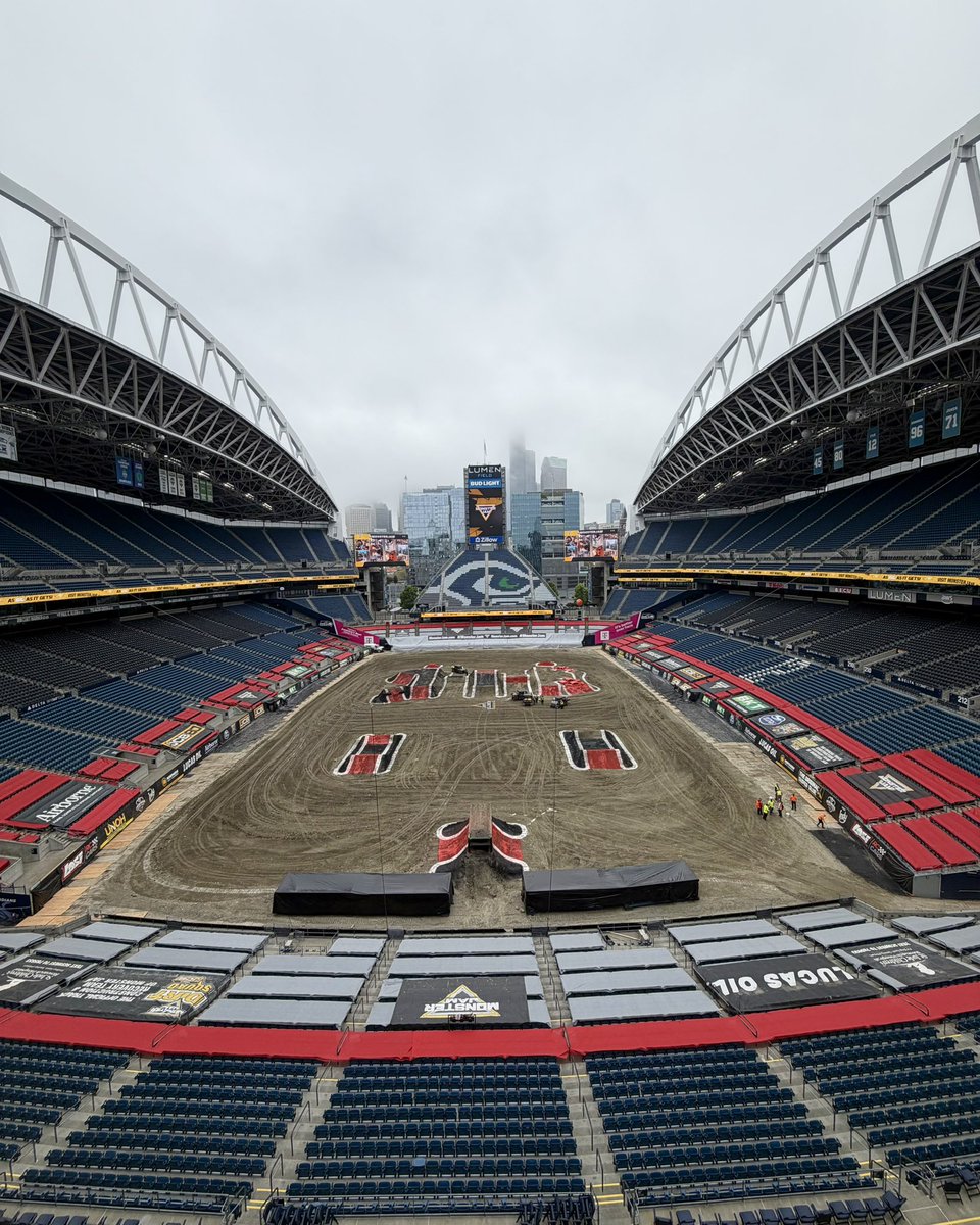 LumenField's tweet photo. Rev your engines. @MonsterJam is today 🔥 https://t.co/7mkPUAVXVL