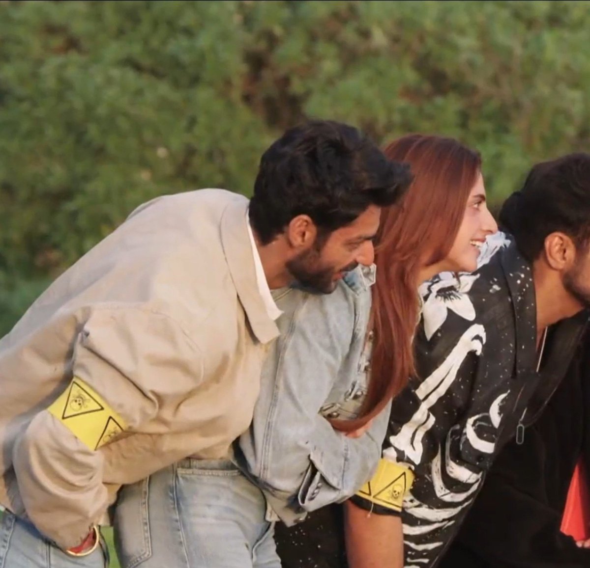 lovieetapes's tweet photo. ILOVEE their bonding sm yrr 😛😋🌸
#karhana #FarrhanaBhatt #karanwahi https://t.co/HLvS29bzpA