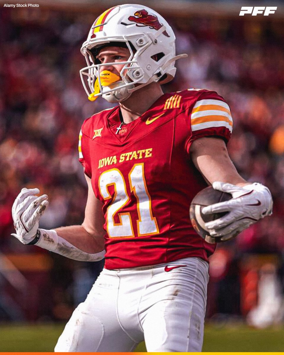 PFF_College's tweet photo. Iowa State RB Aiden Flora | Week 3 vs Bowling Green:

🌪️ 17 Touches
🌪️ 296 Total Yards
🌪️ 3 Touchdowns

@CycloneFB https://t.co/vWv6bWCoT2