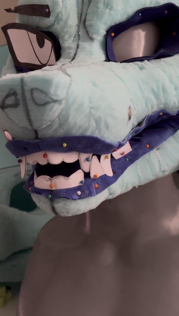UNTITLED247_'s tweet photo. Messing around with some teethy options 🦷 #maw #fursuit https://t.co/VyMkcujOaa
