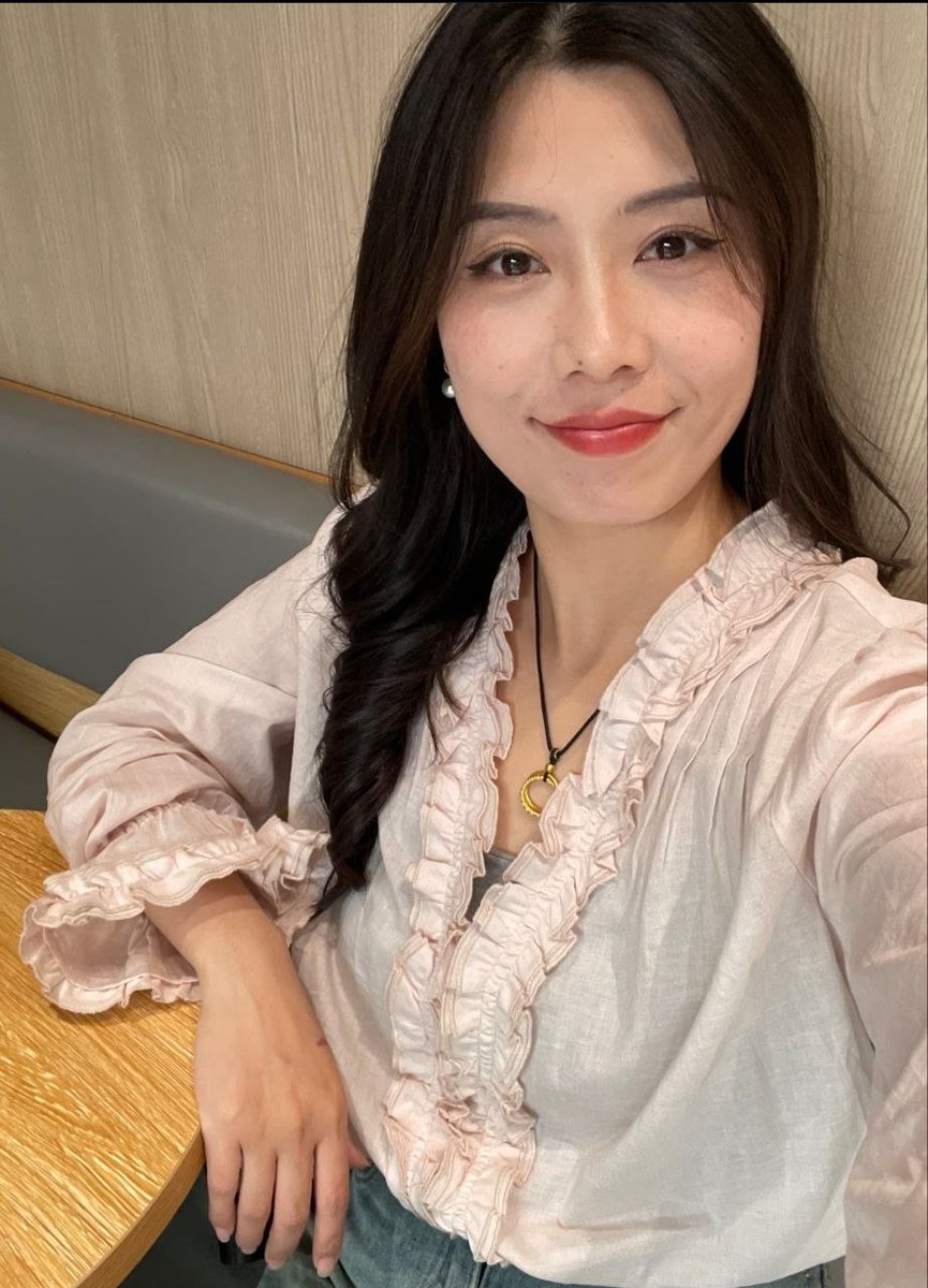 Simon354691's tweet photo. 说X平台挺有意思，折腾了半晚，也上来吐吐槽。顺便释放下工作生活的压力，分享点平时不敢晒的日常。第一次在X上发照片，欢迎有缘人来认识交流 https://t.co/cARD5WguV4