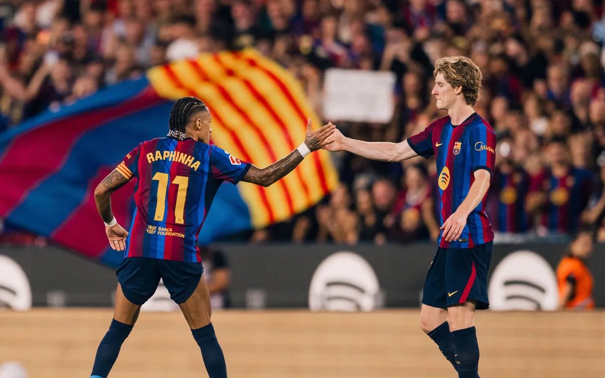 lepointdecorner's tweet photo. La dernière fois que le #barca n'avait pas marqué au bout de 10 minutes dans un match officiel remonte au 31 Août soit il y a 5 matchs 🤯

Une victoire 5-2 contre le Rayo Vallecano, ouverture du score de Lamine Yamal 🇪🇸 à la 19´

#SevillaBarça #SEVBAR https://t.co/yui4iTTJTR