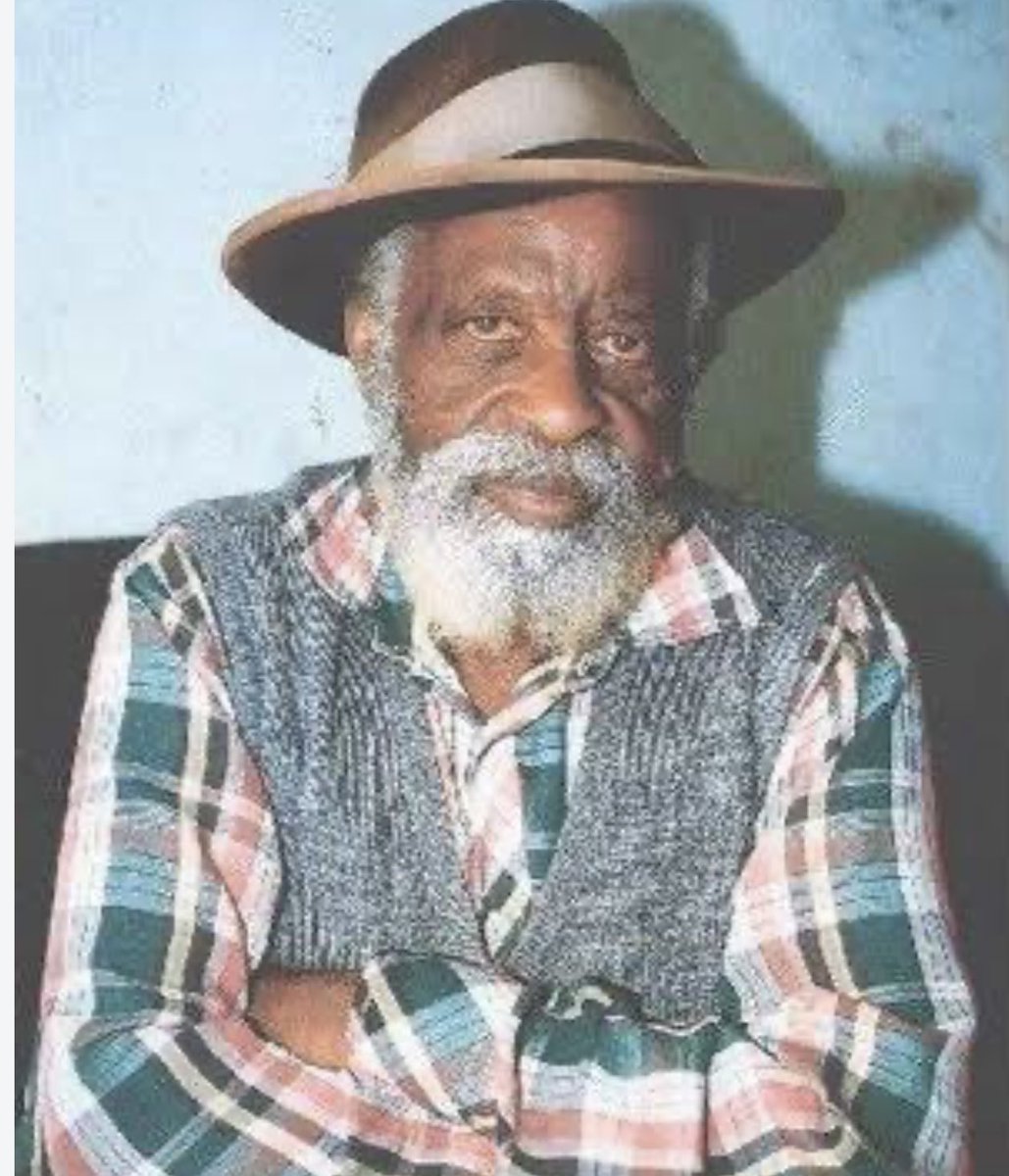 MigunaMiguna's tweet photo. Bildad Mwaganu Kaggia was born in 1921 and died in 2005. From 1963 to the day he died, Kaggia remained one of Kenya’s most dignified, principled, ideologically committed as a socialist and perhaps the only person from the Mount Kenya region who steadfastly refused to be compromise his principles and ideological commitment for short-term opportunistic gains. But you won’t find Kaggia’s name mentioned by our hopelessly compromised media, hypocritical politicians and pseudo intellectuals. However, for progressives all over the world, Kaggia’s legacy is cemented in gold, diamond and platinum. Viva! #SocialismIsTheSolution