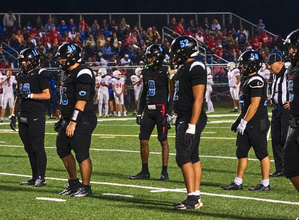 SaintJoeFB's tweet photo. Saint Joe’s 24-10 victory over South Bend Adams was the program’s 12th straight win against a South Bend city opponent. The Huskies remain unbeaten at 5-0 after another hard-earned Friday night victory. #WeAreSaintJoe #HuskiesRising https://t.co/cWAH0gvywR