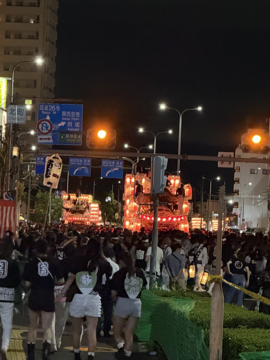K56558146's tweet photo. 祭りやな https://t.co/2jPgOCtb8A