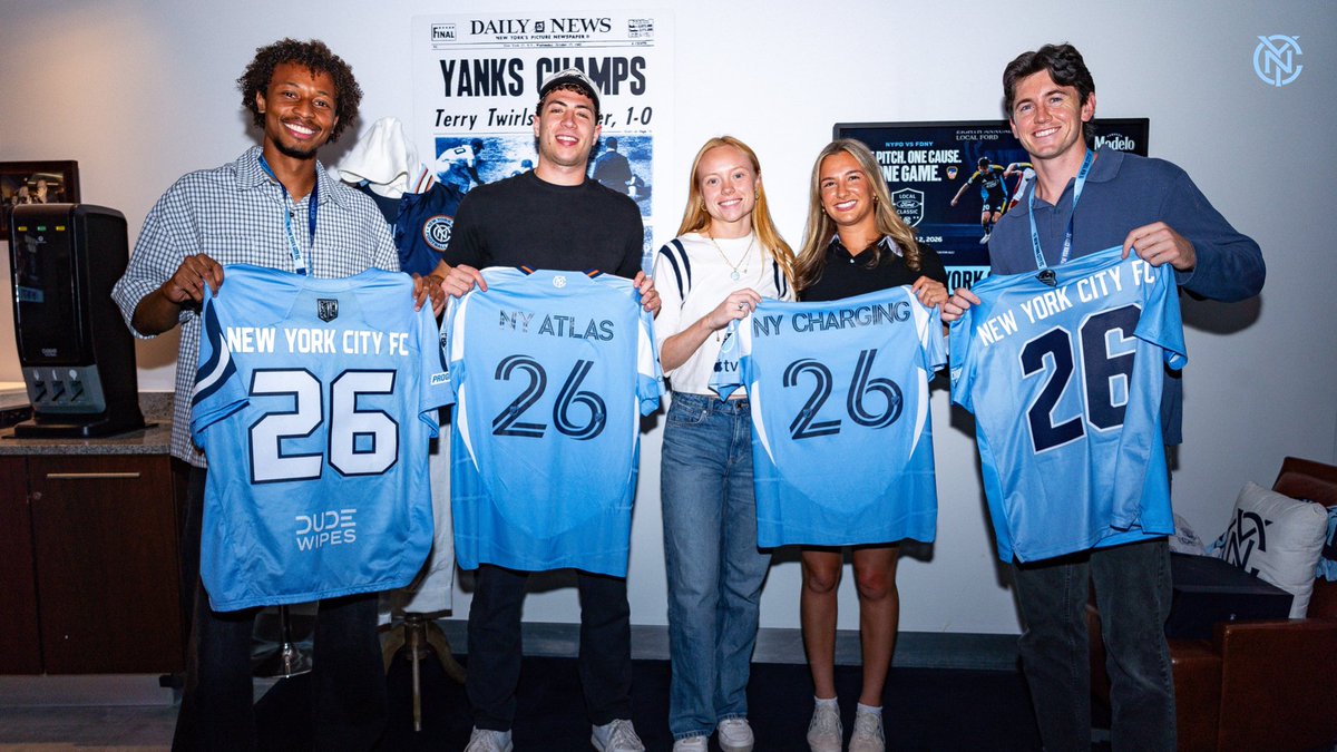 newyorkcityfc's tweet photo. ⚽️ x 🥍

Thanks to @PLLAtlas &amp; @wllcharging for coming out last night to support 🤝 https://t.co/IlKevRWUIY