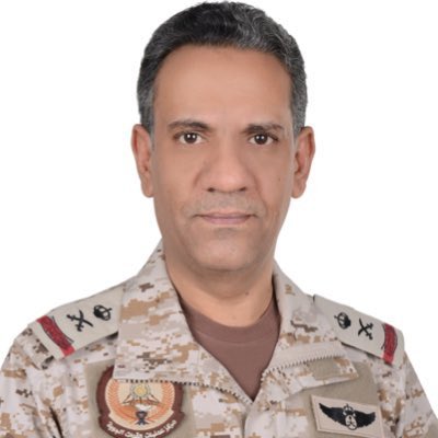 SaudiNews50's tweet photo. عاجل..

صدور بيان رسمي قبل قليل من قوات التحالف بشأن محاولات الحوثيين استهداف العاصمة الرياض:

صرّح المتحدث الرسمي باسم قوات التحالف “تحالف دعم الشرعية في اليمن” اللواء الركن تركي المالكي عن نجاح قوات الدفاع الجوي الملكي السعودي فجر اليوم السبت الموافق (19 سبتمبر 2026م) في اعتراض وتدمير صاروخ باليستي أطلقته الميليشيا الحوثية الإرهابية باتجاه مدينة الرياض.

وأوضح اللواء المالكي أن تصعيد الميليشيا الحوثية الإرهابية واستمرار محاولاتها باستهداف المدنيين والأعيان المدنية في العاصمة الرياض، المدينة التي يسكنها أكثر من ثمانية ملايين مواطن ومقيم، يؤكدان تعنّت هذه الميليشيا وإمعانها في استهداف المدنيين والأعيان المدنية بشكل متعمد وممنهج، في سلوك إرهابي وعدائي.

وأضاف اللواء المالكي أن الميليشيا الحوثية حاولت استهداف المدنيين والأعيان المدنية بمدن (بيش، الطائف، فرسان، ينبع) وتم إحباط المحاولات العدائية من قبل الدفاعات الجوية.

وأكد اللواء المالكي على الحق الأصيل لقيادة التحالف في اتخاذ ما تراه مناسبًا وبما يتوافق مع القانون الدولي الإنساني وقواعده العرفية لردع سلوك الميليشيا الحوثية الإرهابية.

- انتهى -

-