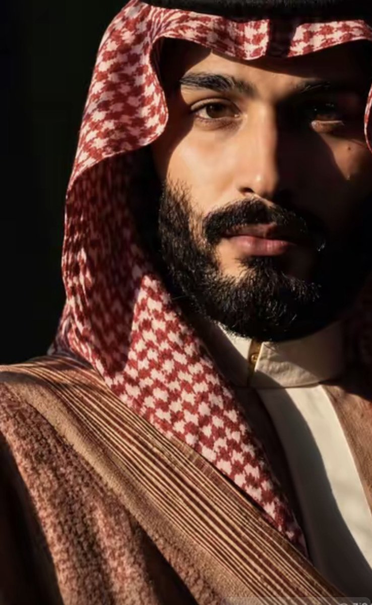 afrme50's tweet photo. @SaudiNews50 محمد بن سلمان فخر عز عز عز الله يحفظك ويحميك ويقويك يارب 🫡🫡🫡🫡 https://t.co/8MXnhWraYV