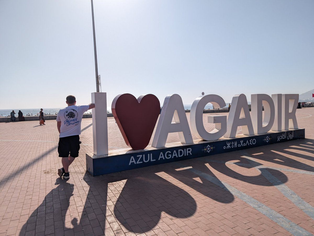 Meganleo17's tweet photo. Would of felt wrong going to a completely random holiday spot and not repping @Syndicate @SyndicateOG 
An additional @The110Farm merch shot while we wait at the airport for our 10pm flight 🤍🌍 you made it to Morrocco!! https://t.co/h0AkYDhiYo