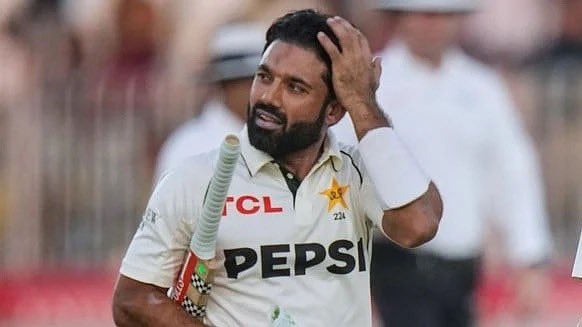 StumpedByAli's tweet photo. You can drop Rizwan for poor performances.
You can question his selection.
But turning betting and gambling allegations into FACTS without proof is completely different.
Criticise the cricketer. Don’t destroy his career.
This is crossing the line.
#PakistanCricket #PakVsEng https://t.co/BOMAIJqcm5