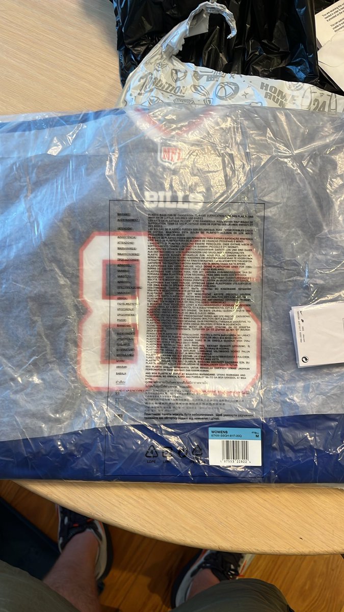 keithschairer's tweet photo. Hey @Fanatics I ordered the Eagles Disney Doctor Doom Shirt Size XL. This is what you sent me. For reference I’m a male. You sent me a women’s Medium.  How you going to make this right? This absolute unacceptable. I expect a manager to reach out. https://t.co/6Mxof19Qay