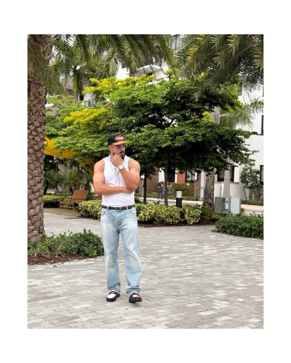 JeanmarieSebo's tweet photo. Timeless look, effortless aura. More than a watch—it’s a mood. https://t.co/46l6roVAgt