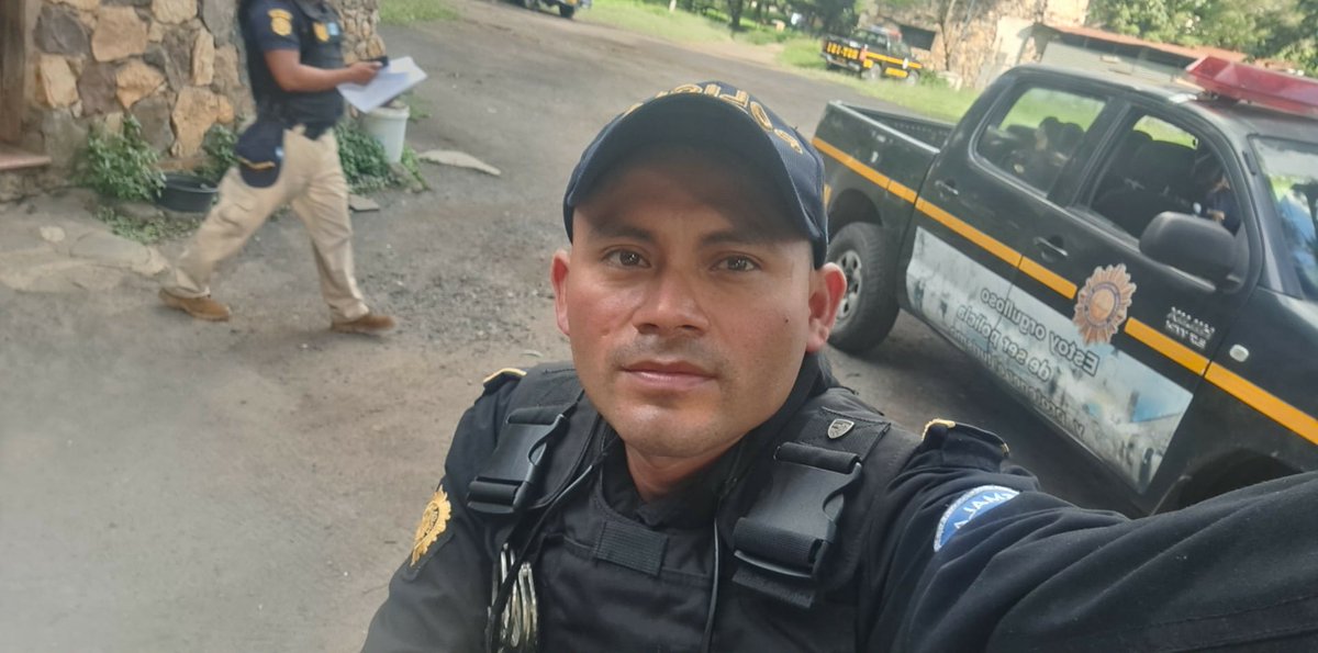 IVAN4t5z's tweet photo. Contenido de Heretos Engañados #Policias super hot sin censura....ingresa la canal privado de telegram..
Información de acceso DM al privado #HeterosEngañados #HeterosGT 🤑🥵🍆🔥🔐 https://t.co/sR3zccs22Q