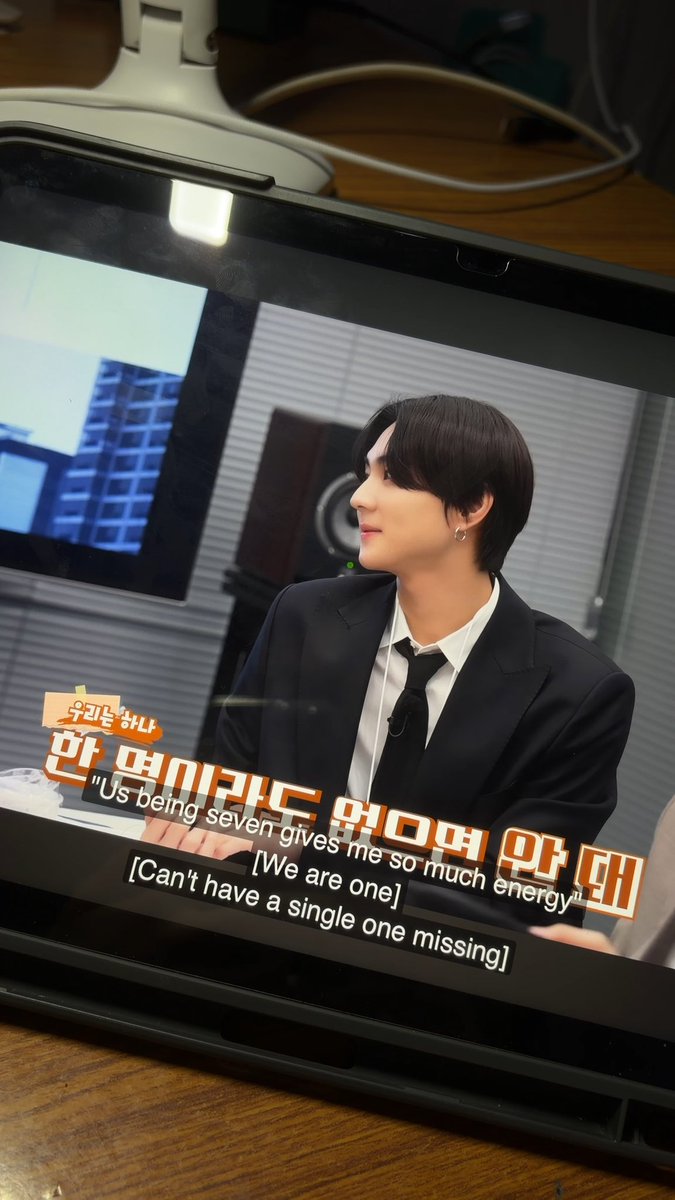4shad0wedd's tweet photo. “Can’t have a single one missing” yeah leader nim🤩 https://t.co/tix7PFs7cj