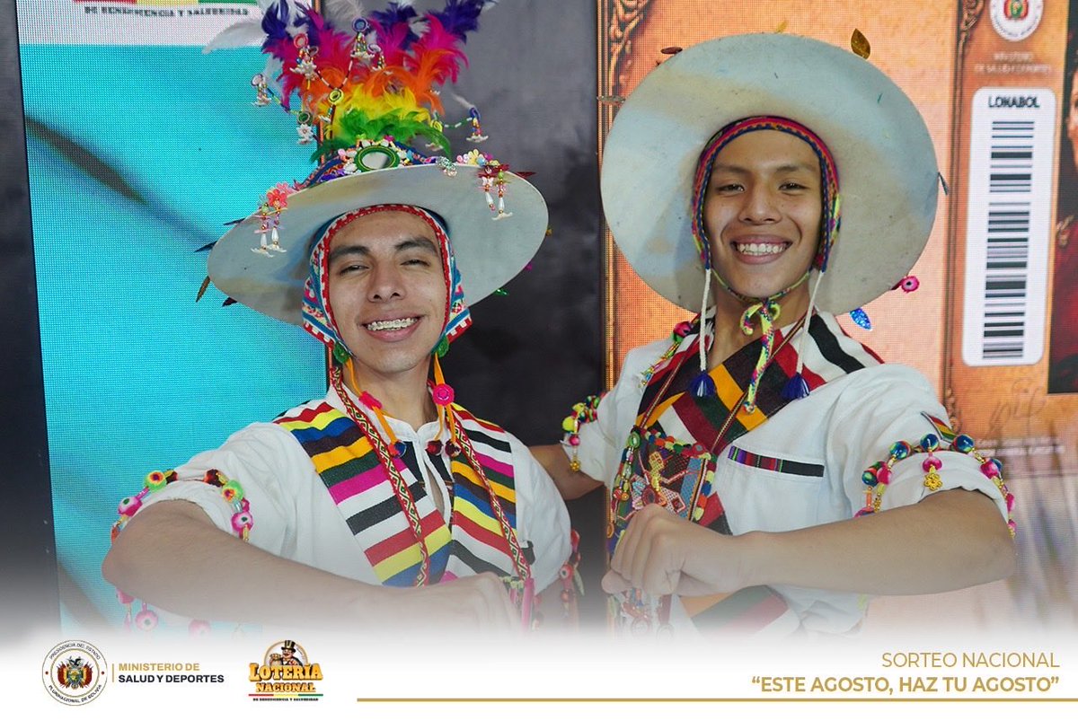 lonaboloficial's tweet photo. Desde la Lotería Nacional, agradecemos a la Compañia De Bailes Tradicionales Charito Carazas Oficial por sumarse con su arte a nuestro Sorteo Solidario “Este Agosto, Haz tu Agosto”. 
¡Que la solidaridad nunca se termine! ❤️💛💚
#LoteríaNacional #CharitoCarrazana #FolcloreBolivia https://t.co/l0urppFkop