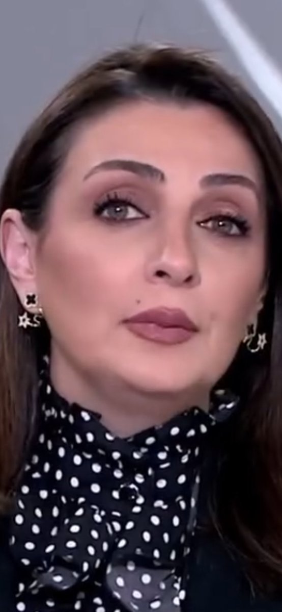 zezoaliraqi150's tweet photo. ميسون نويهض مذيعة قناة العربية هذا المساء ❤️❤️ https://t.co/NaGoTEZelM
