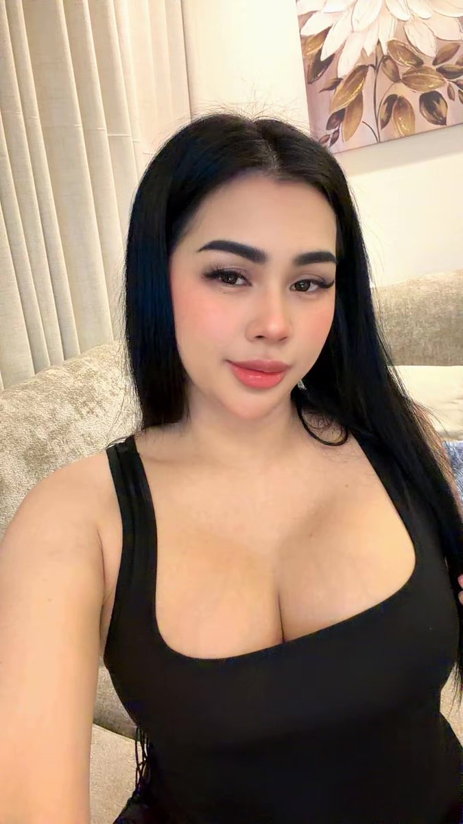 PechxPech's tweet photo. #lady_in_riyadh
#lady_riyadh
#lady_saudi
#riyadh🌺🥰 https://t.co/bXQxTWw6xH