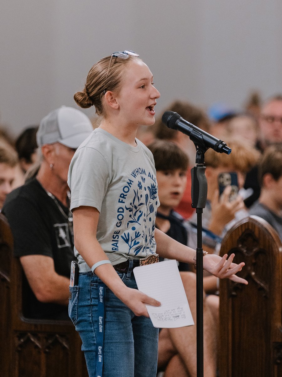 Ligonier's tweet photo. In today’s Q&A session, students asked questions about what it means to be a Christian today.
Our speakers pointed them to Scripture, showing how in a sea of swirling opinions, it’s vital that we build our faith on the Bible as our immovable foundation. #AlwaysReadyConference https://t.co/GCihwDLChT