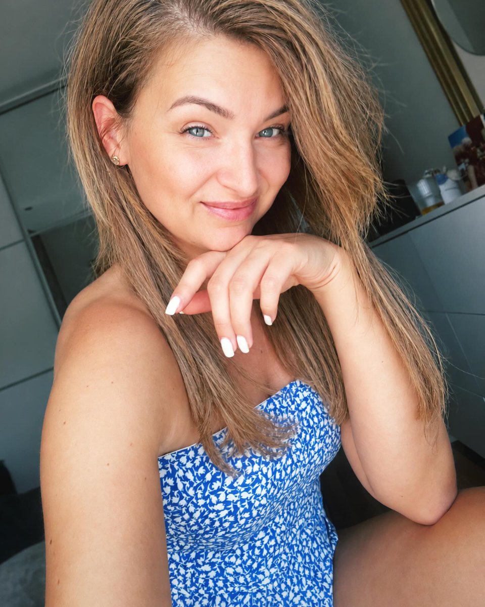 JeniseTerue2's tweet photo. Summer mood. https://t.co/1wcYlfbYO4