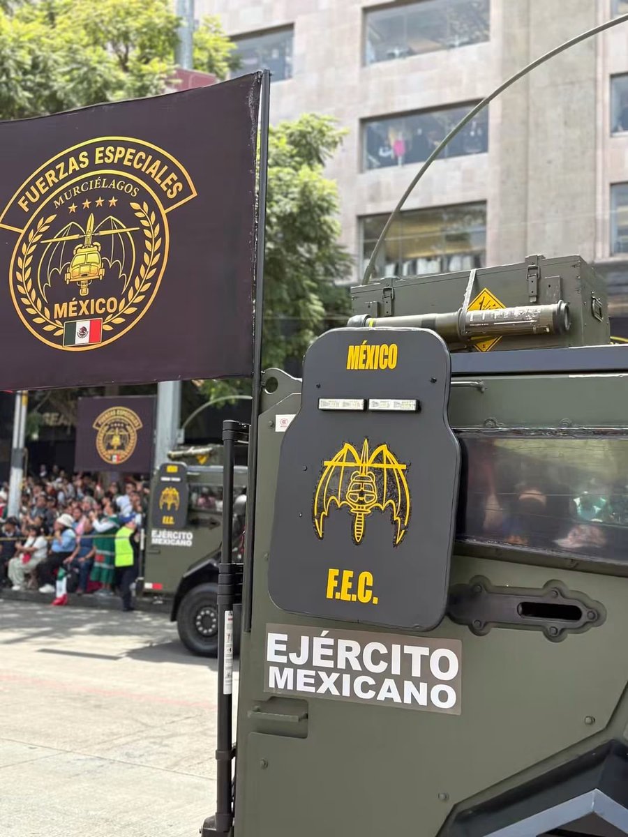 EJTO_FAM_GN's tweet photo. Fuerzas especiales del Ejército mexicano captados en el desfile militar 2026. https://t.co/XkWU5p5lbA
