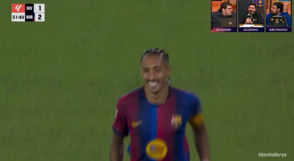 realmilgrauu's tweet photo. 11 gols do Raphinha em 7 jogos na La Liga.

Tá feliz, Ancelotti?

Meus parabéns por não ter levado ele pra Copa do Mundo. A culpa é sua https://t.co/0XQEOqzazb