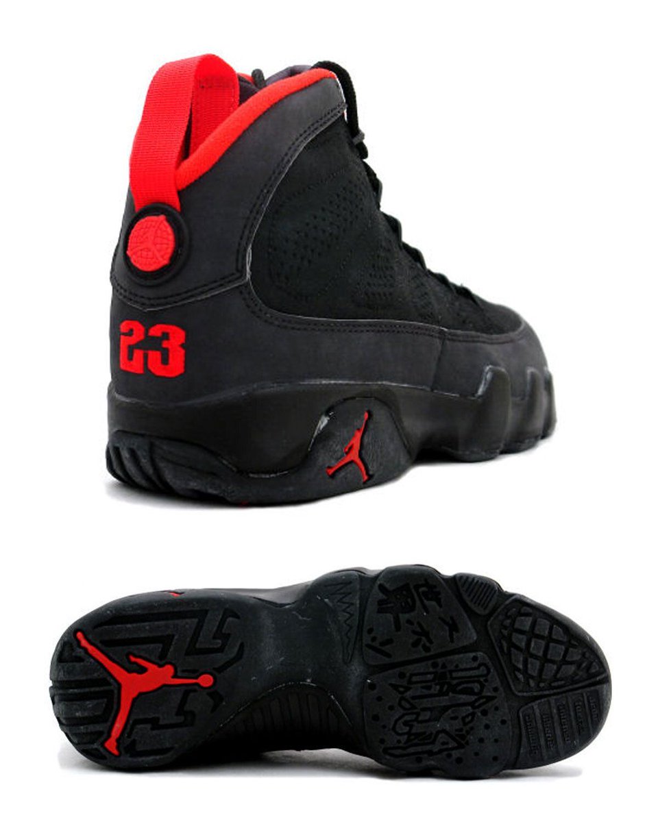 SneakerAlertHD's tweet photo. Air Jordan 9 OG “Charcoal” Returns Fall 2027 🪨🌹 https://t.co/zd6krhPKzw