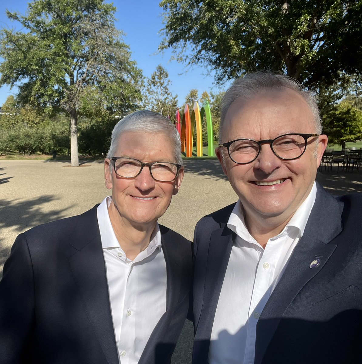 AlboMP's tweet photo. We all have a responsibility to make the online world safer for our kids. 

It’s a belief @tim_cook and I share.

Today at Apple HQ, we spoke about what we’re doing to protect children from online harm and the work ahead. https://t.co/A9Ofg6S7RA