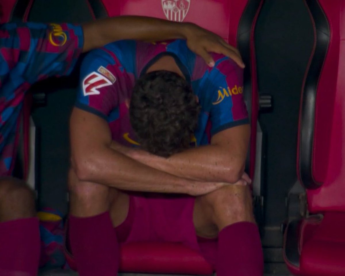 Somhiseremfcb's tweet photo. 💔 Nueva lesión de Christensen https://t.co/8ViMYK5ytX