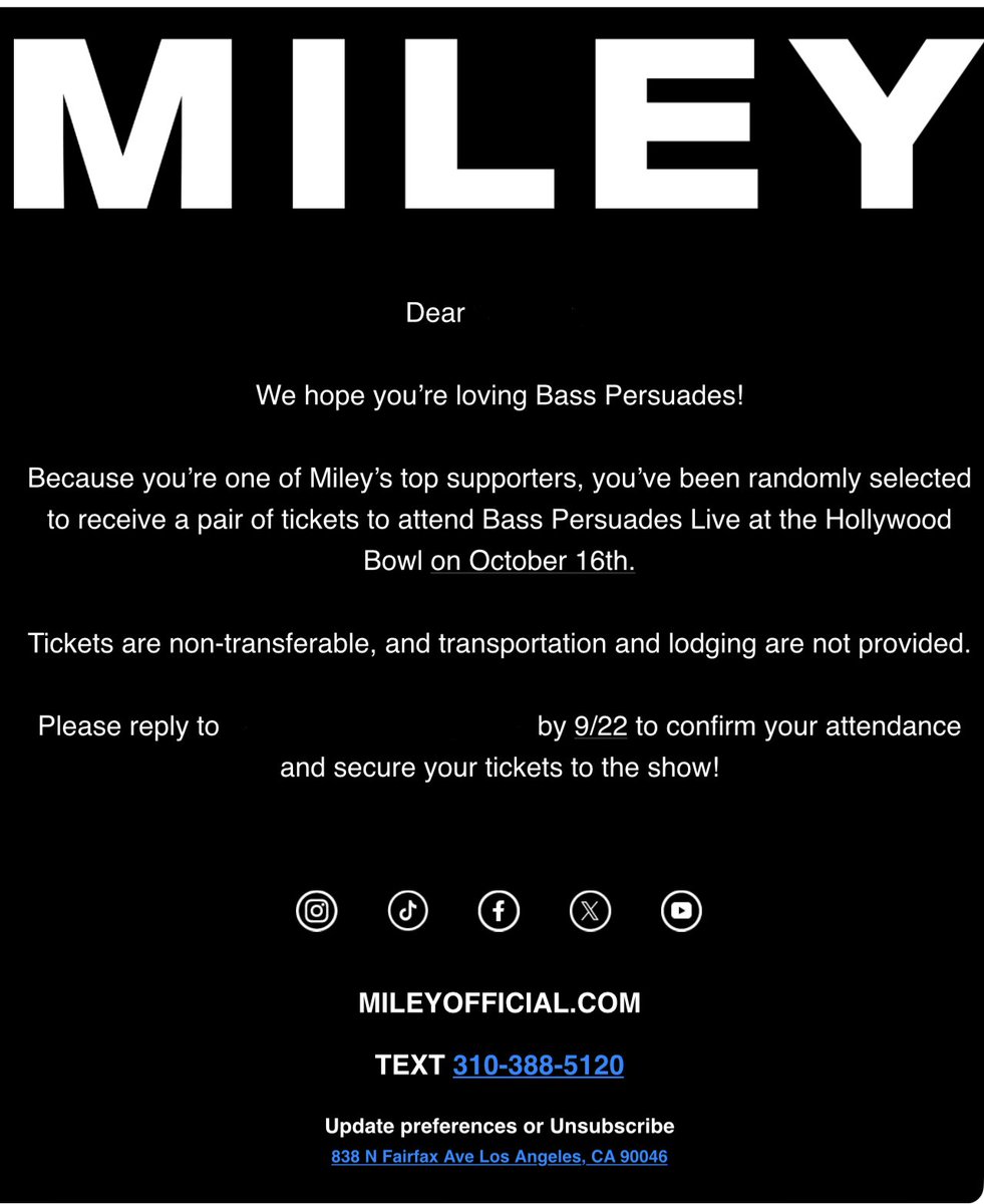 MileyCyrusBz's tweet photo. MILEY IS SURPRISING FANS WITH HOLLYWOOD BOWL TICKETS. 😭🖤

Fans who purchased Bass Persuades on Miley’s webstore are receiving emails with tickets to the show! https://t.co/TkXSEUHZpI